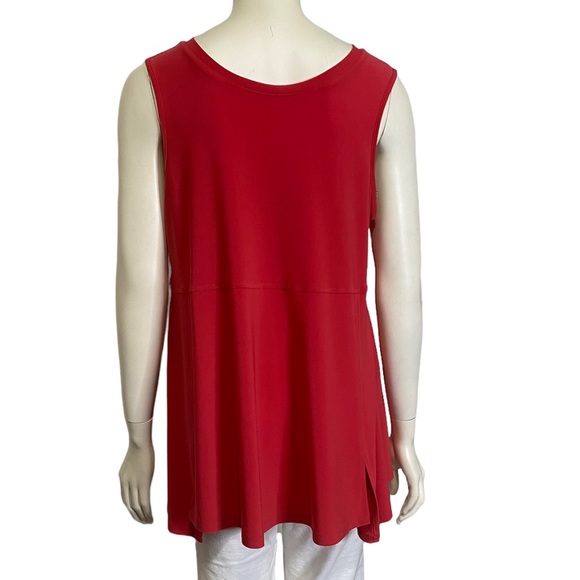 BY JJ Red V-Neck Crew Neck Reversible Flowy Tank Top M NWT - Picture 3 of 7